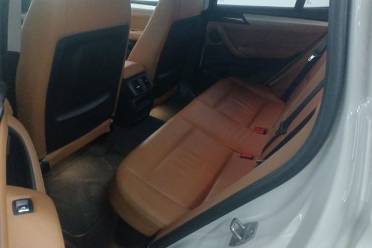 Used BMW X3 2014 xDrive28i Leading Model