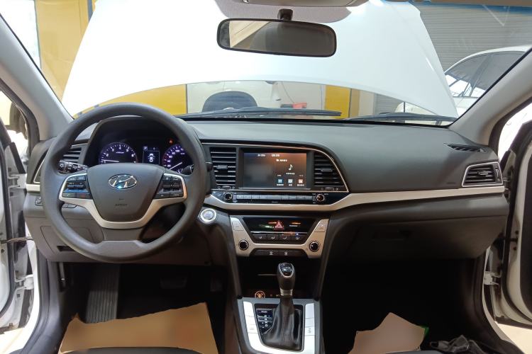 Used Hyundai Elantra (6th Generation / Lingdong) 2016 1.6L Automatic ZhiXuan – Elite Version