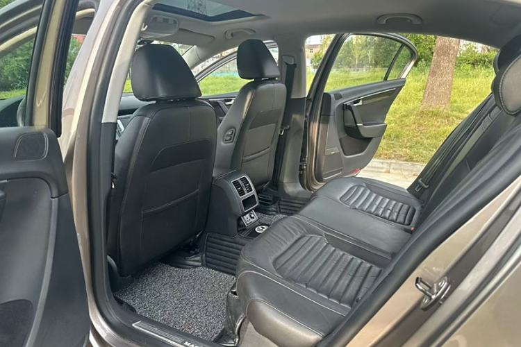 Used Volkswagen Magotan 2013 1.8TSI Luxury Model
