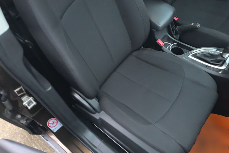 Used Brilliance V5 2014 1.5T Automatic Two-Wheel Drive Sport Model
