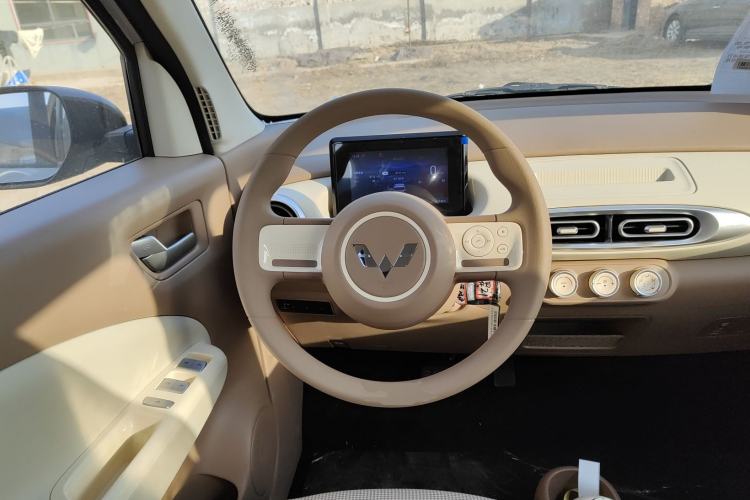 Used Wuling Hongguang MINIEV 2025 Four-Door Version Advanced Edition