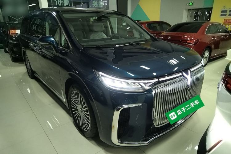 Used VOYAH Dream 2025 PHEV Four-Wheel-Drive Flagship Kunpeng Edition

