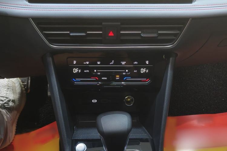 Used Volkswagen Tiguan L 2023 330TSI Automatic Two-Wheel Drive R-Line Flagship Edition