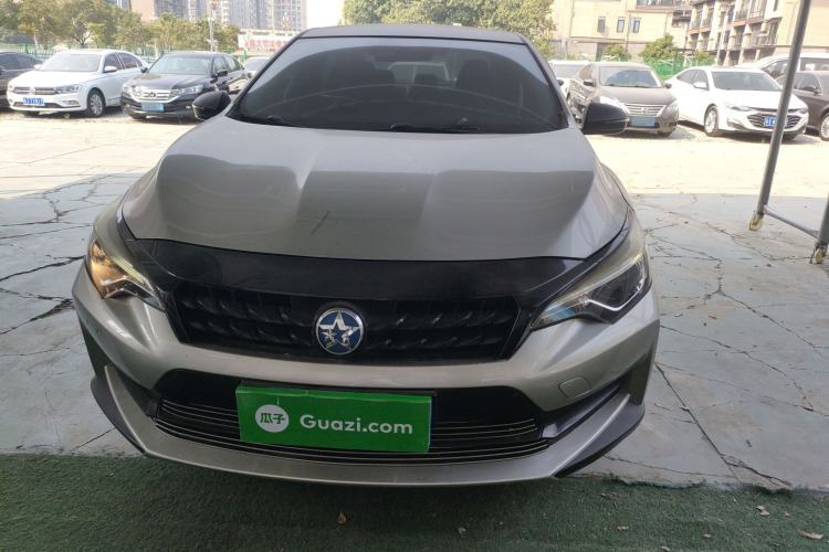 Used Venucia D60 2019 1.6L XL CVT Smart Connect Elite Edition