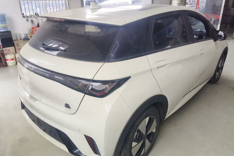 Used BYD Dolphin 2023 420 km Fashion Edition