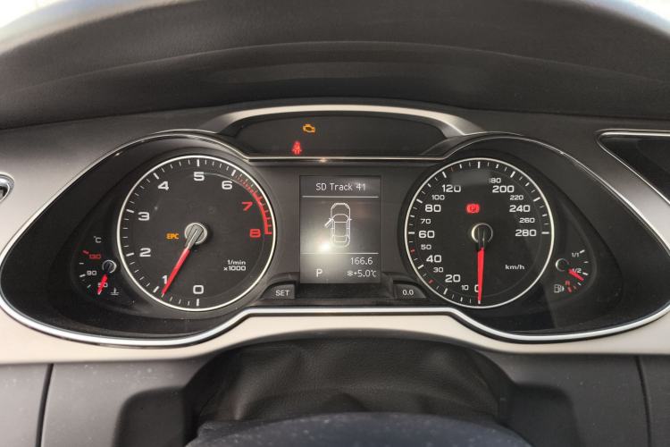 Used Audi A4L 2015 35 TFSI Automatic Comfort Model