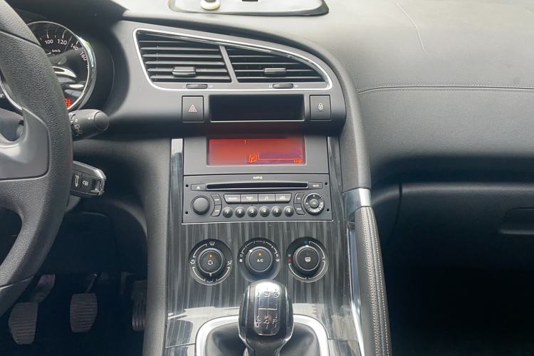 Used Peugeot 3008 2013 2.0L Manual Classic Edition