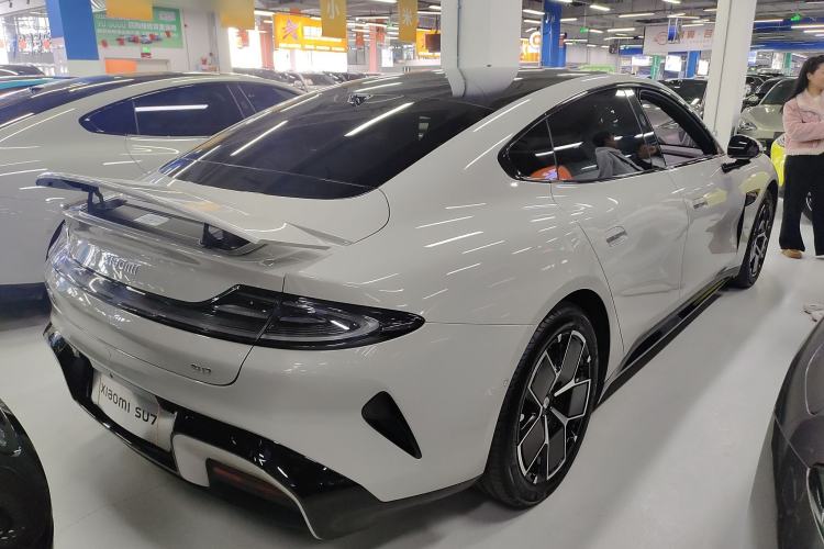Used Xiaomi Auto SU7 2024 Rear-Drive Ultra-Long Range Advanced Pro-Level Intelligent Driving Version
