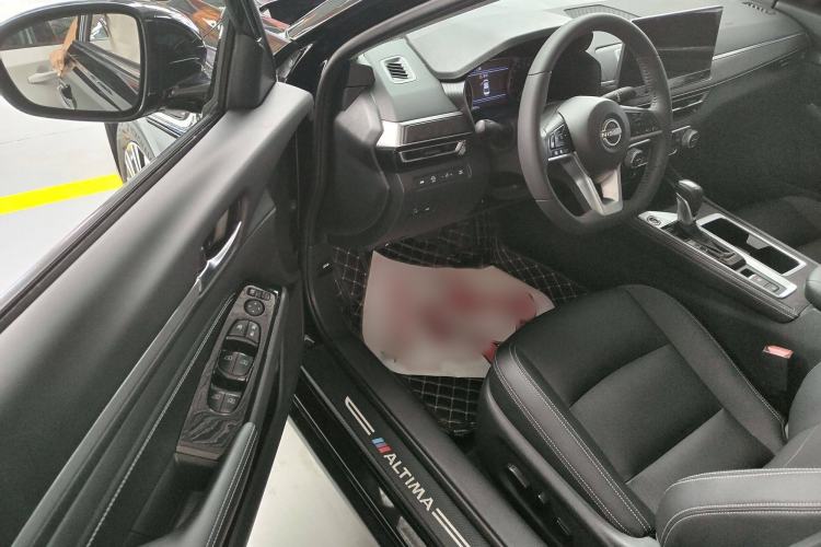 Used Nissan Teana 2022 2.0L XL-TLS Enjoyment Edition
