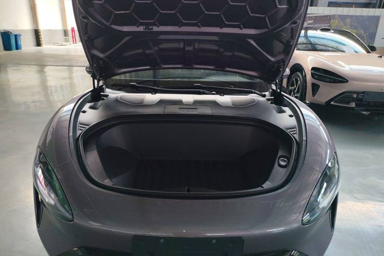 Used  SU7 2024 Rear-Drive Long-Range Intelligent Driving Version
