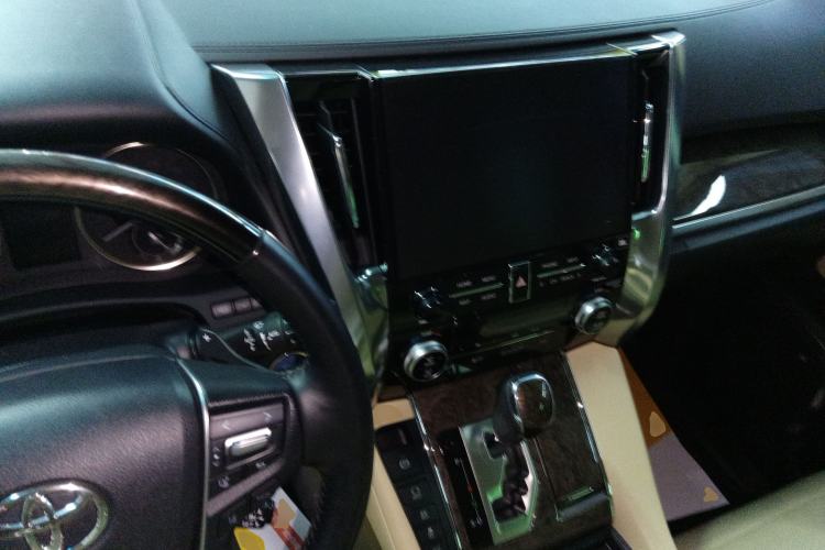 Used Toyota Alphard 2021 Dual-Engine 2.5L Prestige Edition
