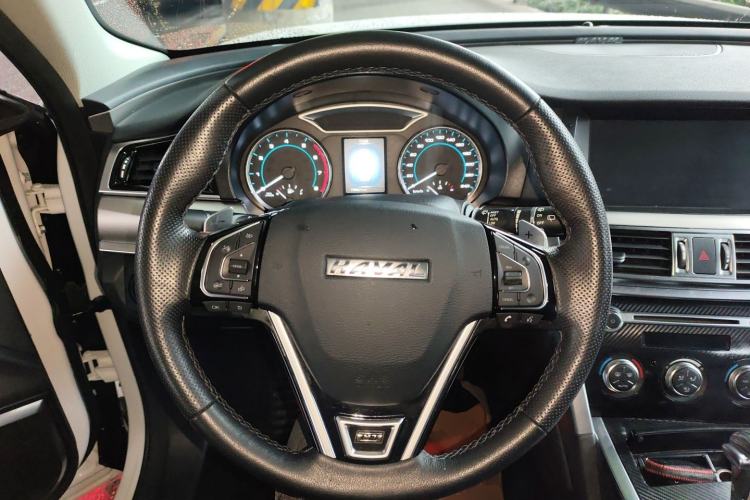 Used Haval H7 2016 Blue-Label H7 2.0T Automatic Luxury Model

