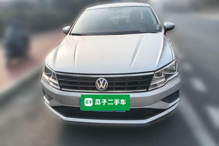 Used Volkswagen Jetta 2017 1.4L Manual Fashion Edition