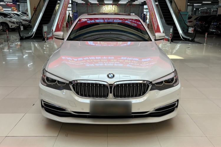 Used BMW 5 Series 2020 525Li Luxury Package
