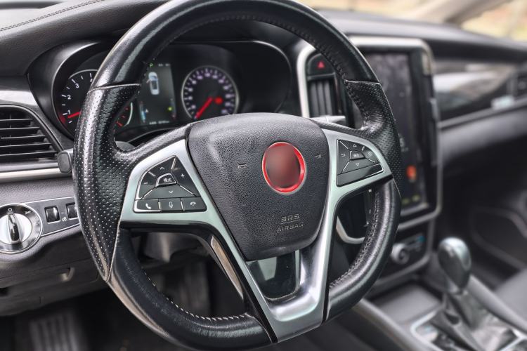 Used BYD Song MAX 2018 1.5T Automatic Smart Connect Elite Model with 6 Seats