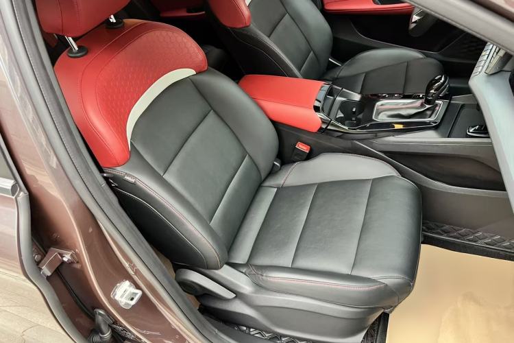 Used MG 5 2023 180 DVVT CVT Luxury Edition
