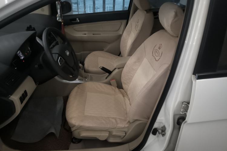 Used BAIC Senova D20 2015 Hatchback 1.5L Manual Leshang Version