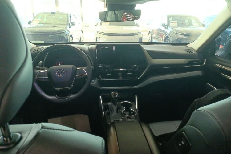 Used Toyota Highlander 2024 2.5L Smart Electric Hybrid Dual-Motor Two-Wheel-Drive Prestige Version 7 Seats
