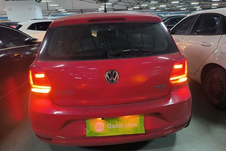 Used Volkswagen Polo 2016 1.6L Automatic Comfort Model
