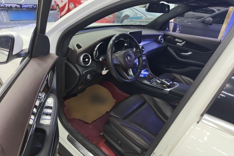 Used Mercedes-Benz GLC 2017 GLC 260 4MATIC Dynamic Edition
