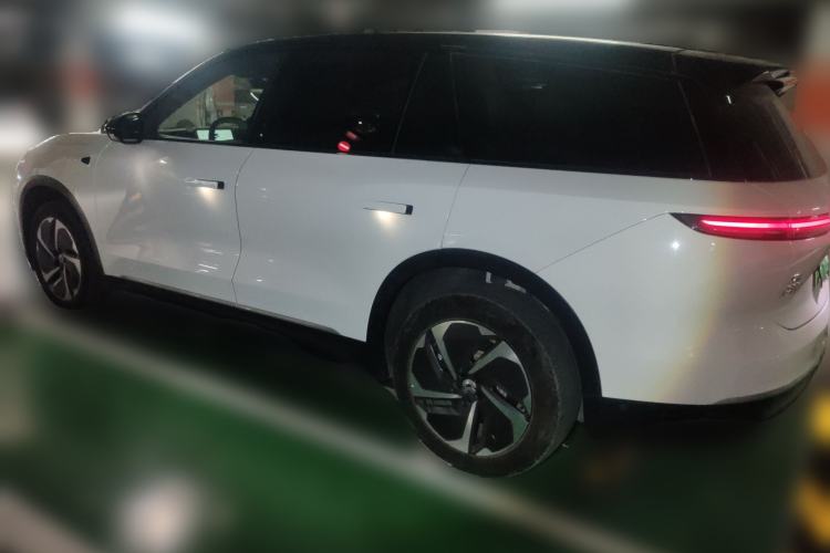Used Nio ES8 2023 75 kWh
