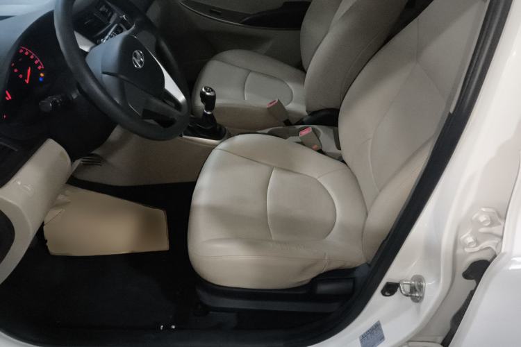 Used Hyundai Verna 2014 1.4L Manual Fashion GS Model
