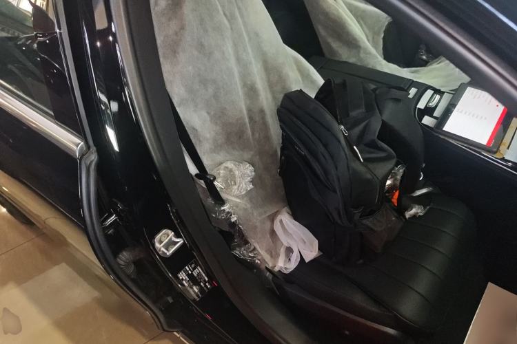 Used Mercedes-Benz E-Class 2024 E 260 L 4MATIC
