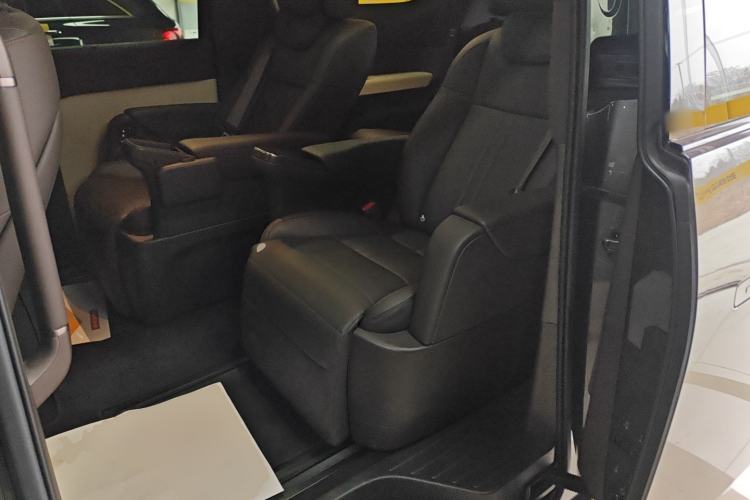 Used Li Auto MEGA 2024 Ultra Model