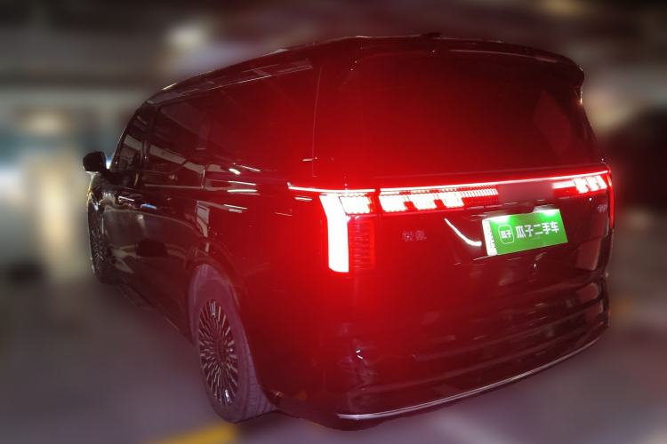 Used Zeekr 009 2022 Revised WE Version