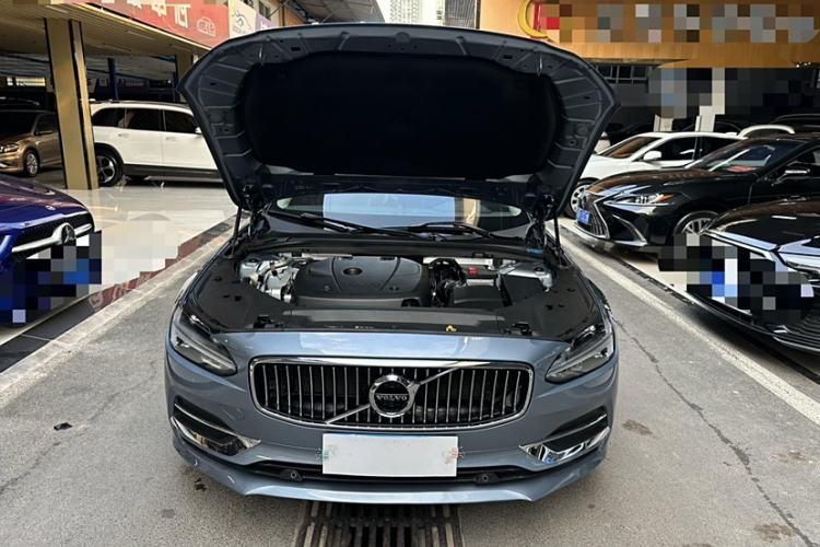 Used Volvo S90 2020 Facelifted T5 Zhiyi Luxury Edition
