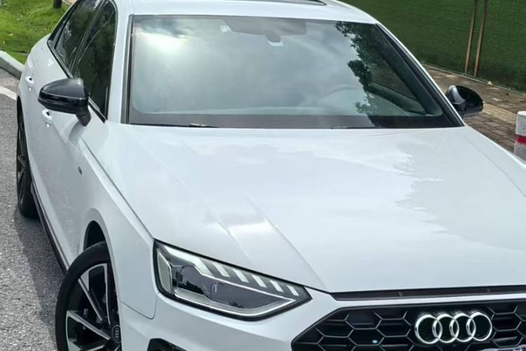 Used Audi A4L 2023 40 TFSI Luxury Dynamic Model
