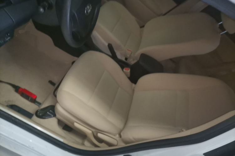 Used Toyota YARiS L Zhi Xian 2016 Revised 1.5E CVT Charming Edition