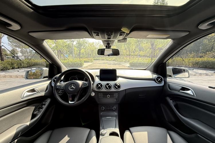 Used Mercedes-Benz B-Class 2017 B 200 Sport Edition
