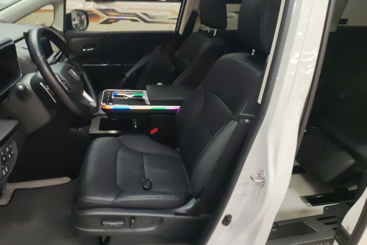 Used Honda Odyssey 2024 2.0L eHEV Sharp·Luxury Edition
