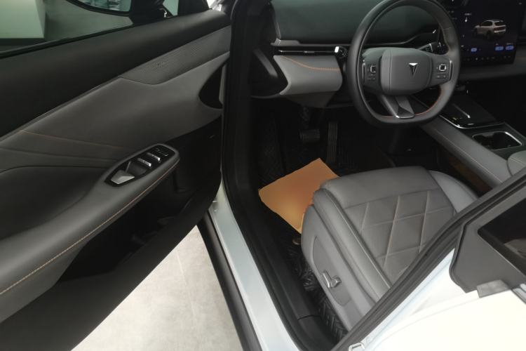 Used  S05 2024 510 Plus Pure Electric Version
