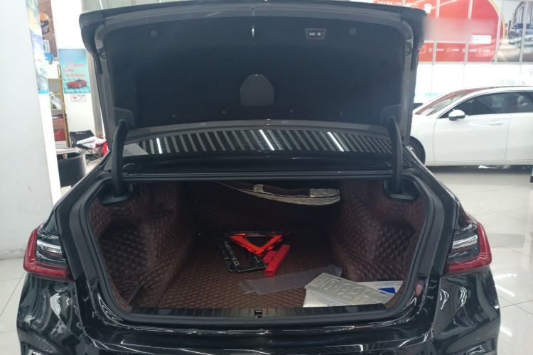 Used BMW 7 Series 2019 Restyled 730Li M Sport Package
