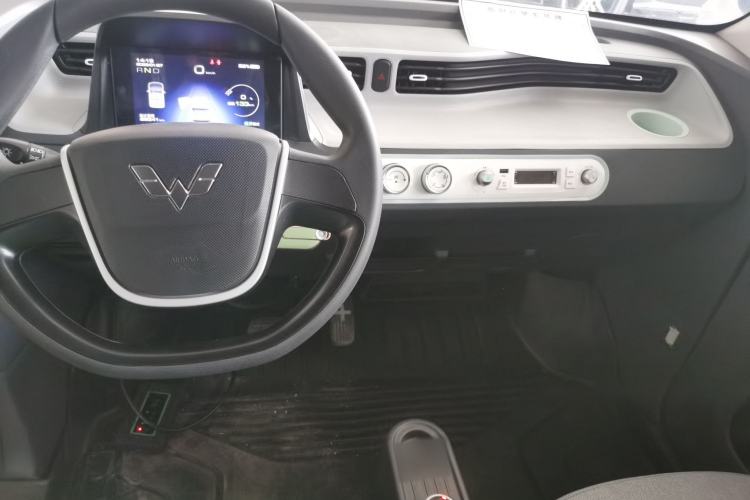 Used Wuling Hongguang MINIEV 2022 Macaron Premium Model – Lithium Iron Phosphate