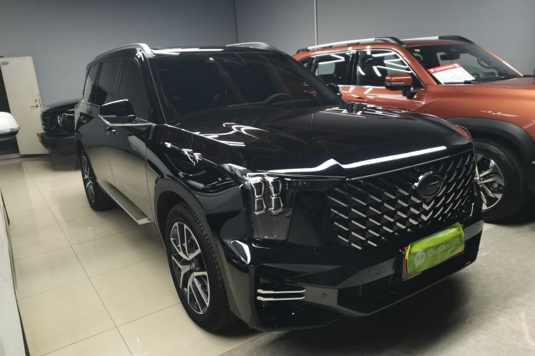 Used GAC Trumpchi GS8 2022 Linghang Series 2.0 TGDI Two-Wheel Drive Luxury Smart Connectivity Version (6 Seats)

