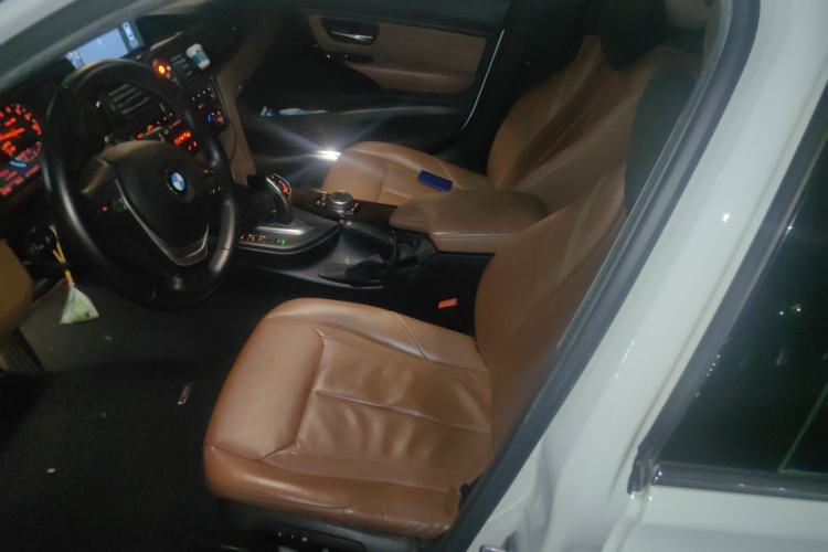 Used BMW 3 Series 2015 320Li Luxury Design Package Premium Edition
