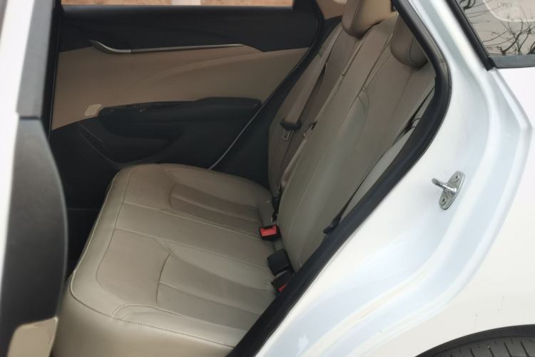 Used Buick GT 2018 15T Dual-Clutch Elite Model China V Standard