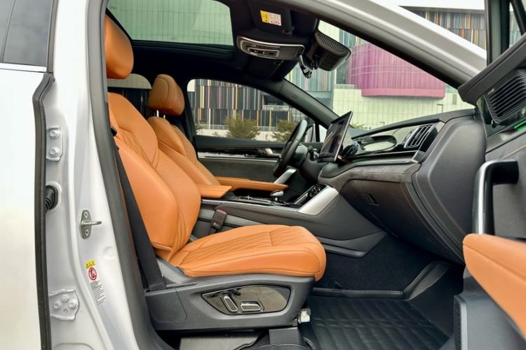 Used BYD Tang New Energy 2023 DM-i Champion Edition 112KM Prestige Model