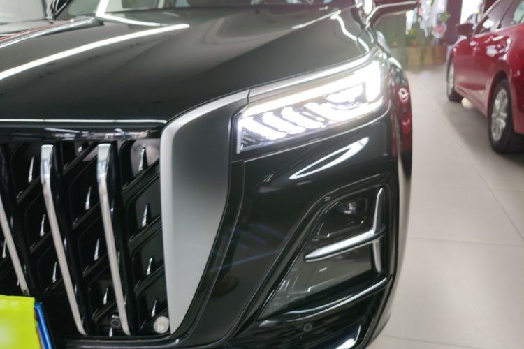 Used Hongqi HS5 2025 2.0T Two-Wheel Drive Flagship Pro Edition
