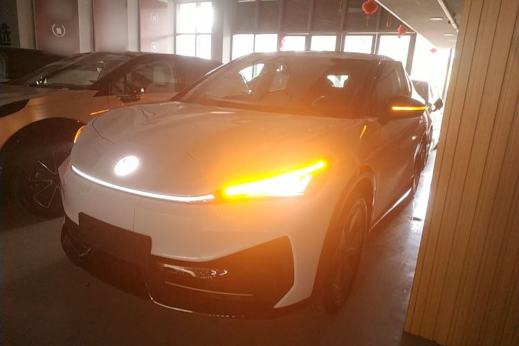 Used Volkswagen ID.UNYX 2024 Pro Long-Range Version