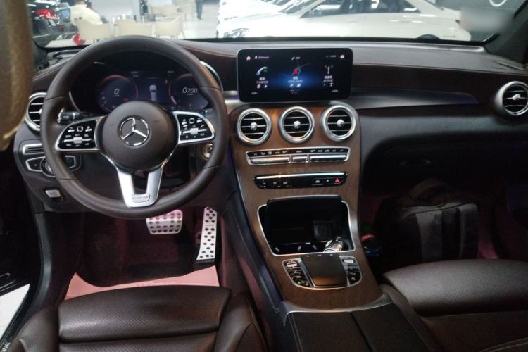 Used Mercedes-Benz GLC 2020 GLC 260 L 4MATIC Luxury Model
