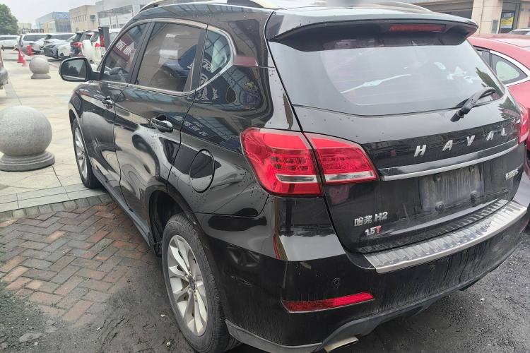 Used Haval H2 2017 Red-Label 1.5T Automatic Two-Wheel Drive Luxury Model
