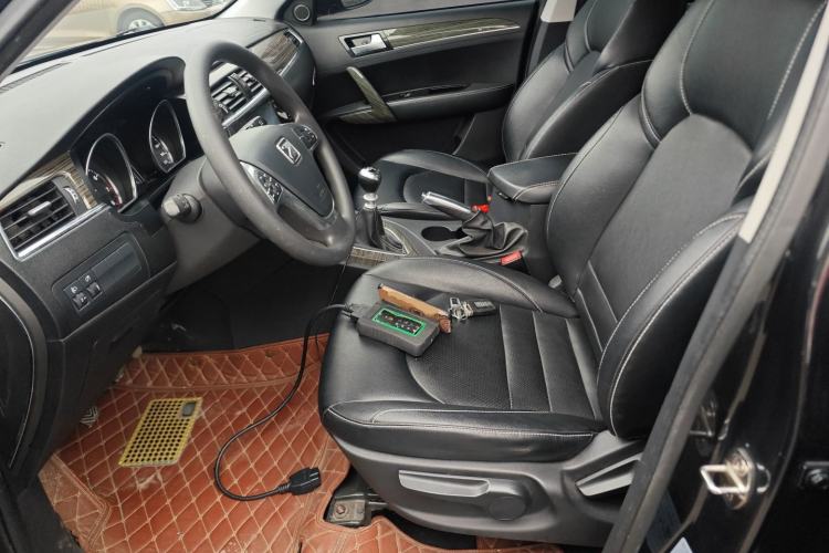 Used Zotye T600 2015 1.5T Manual Luxury Model
