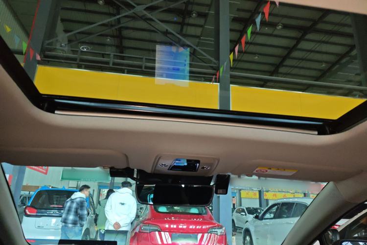 Used Toyota bZ3 2023 616 km Long-Range Premium
