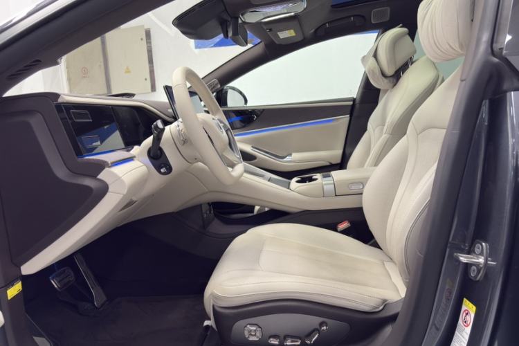 Used Denza Z9 2024 1100 km Four-Wheel Drive Max Version