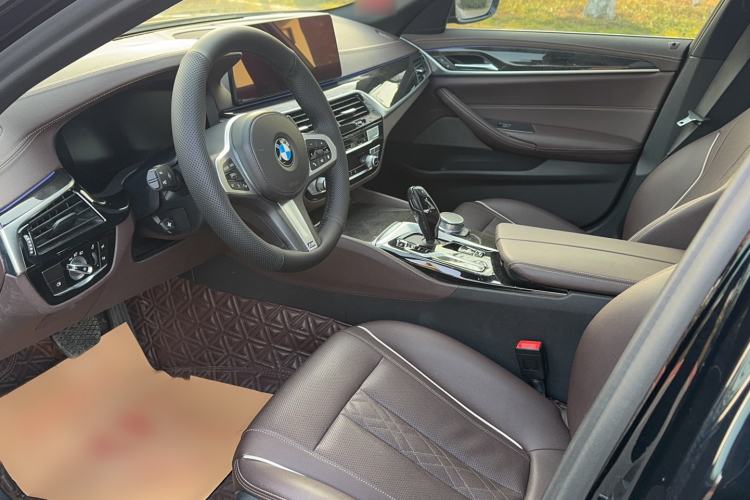 Used BMW 5 Series 2021 525Li M Sport Package
