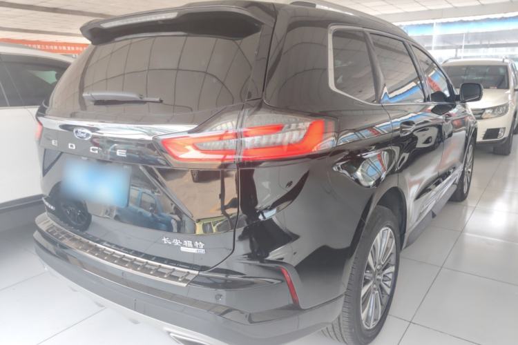 Used Ford Edge 2021 PLUS EcoBoost 245 Two-Wheel-Drive Titanium 7-Seater
